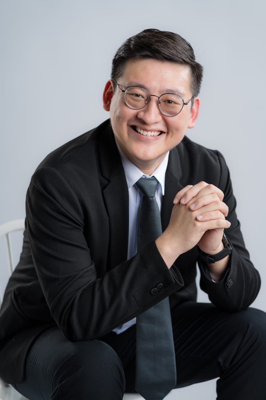 CF Lee